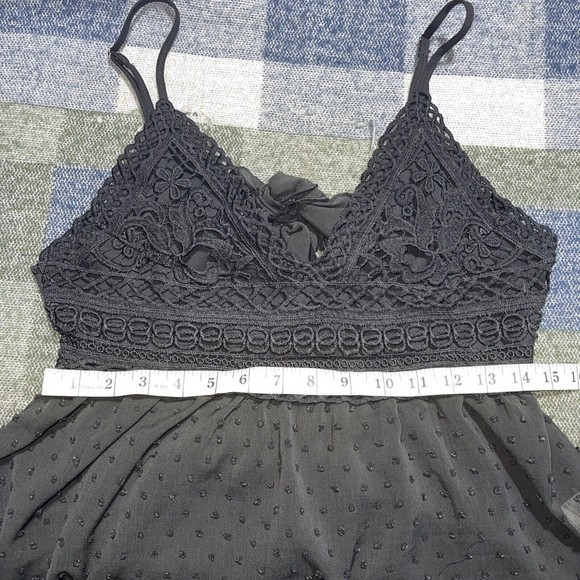 SHEIN Black Lace Trim Swiss Dot Sheer Cami Top Women's Size L Back Tie Cutout - Picture 9 of 9